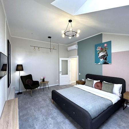 Modern Apartment, 5Mins To Rynok Square Liov Exterior foto